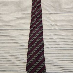Gucci Burgundy and Gray Diagonal Striped Tie